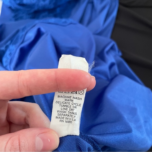 Vae Mode | Vintage 80s Cobalt Blue Lace Front Long Slip Dress Lingerie Nightgown - Picture 12 of 14